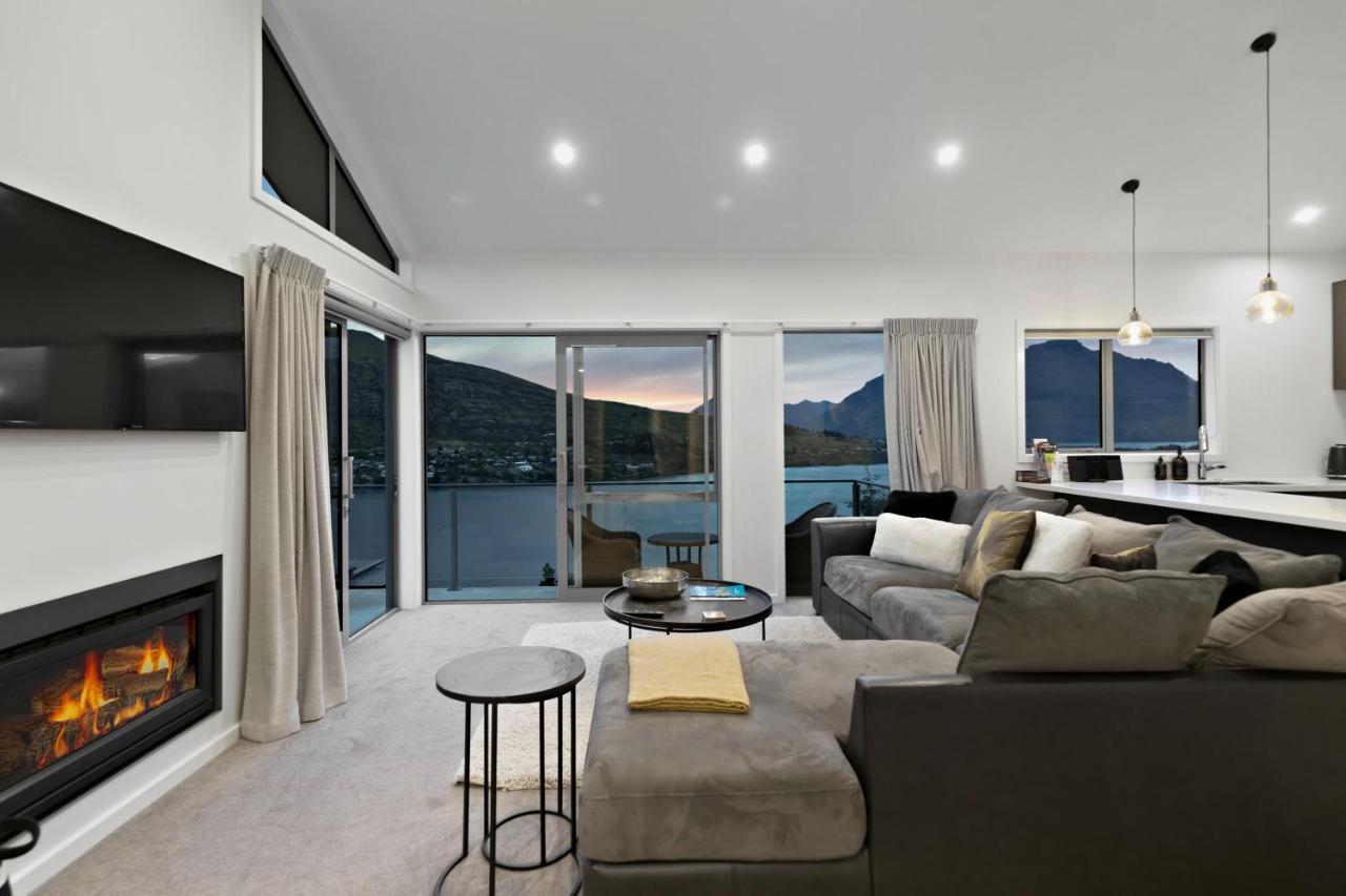 Вилла Bluewater Views Квинстаун Экстерьер фото