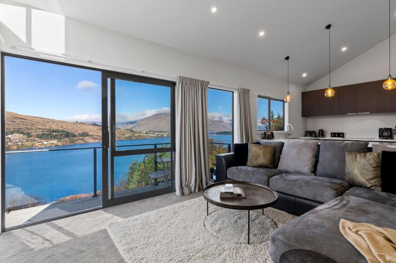 Вилла Bluewater Views Квинстаун Экстерьер фото